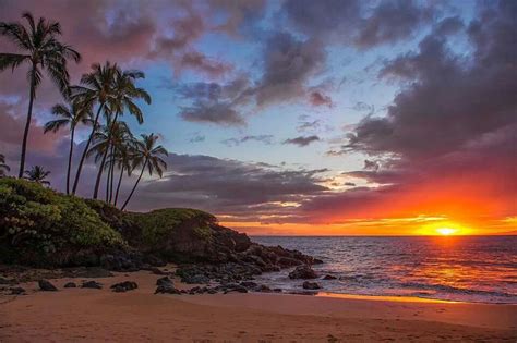 Maui Sunset Around The World In 80 Days Travel Around The World