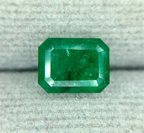 290 Crt Natural Swat Emerald Good Color Gemstone L5 Gemstones