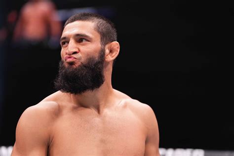 UFC Middleweight Highlight Demolishes Khamzat Chimaev S Presence In