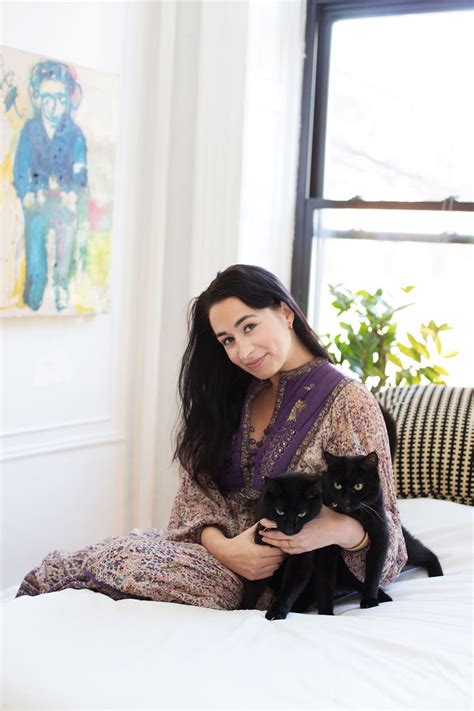 This Photographer Is Breaking The Crazy Cat Lady Stereotype By