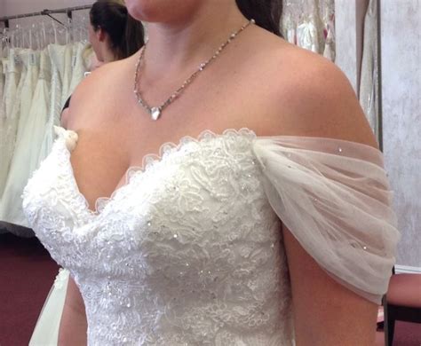 Where To Buy Detachable Sleeves Weddings Wedding Attire Wedding Forums Weddingwire