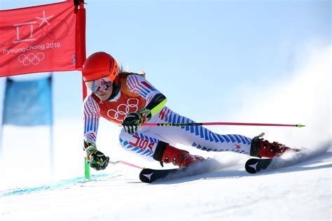 Shiffrin Wins Giant Slalom Gold