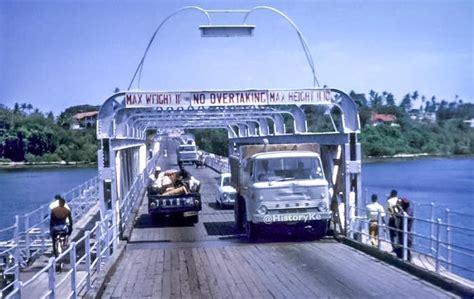 Raffic Crossing Nyali Bridge Mombasa In December 1970 Kenya Kenya