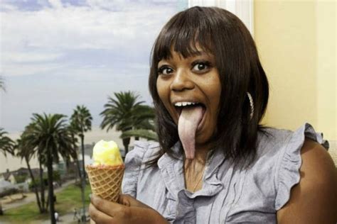 People With Very Long Tongues 17 Pics