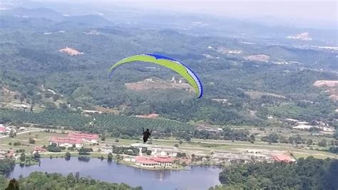 Due to the lack of transportation to fraser's hill, there are not that many visitors compared to the more developed resorts such as berjaya hills, genting highlands and. Paragliding Kuala Kubu Bharu (Cloud Bass) - Tourism Selangor
