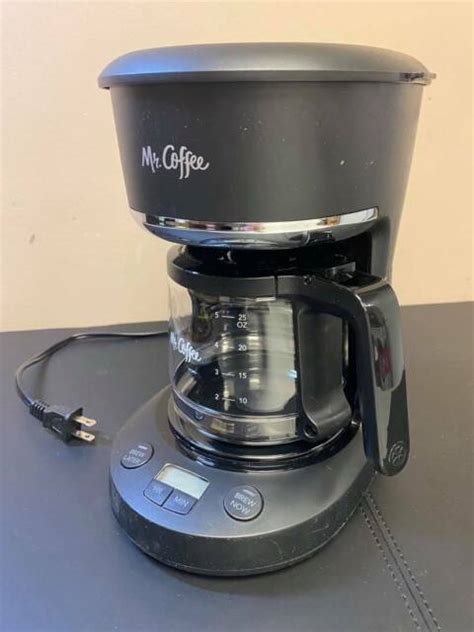 Used Mr Coffee 5 Cup Programmable 25 Oz Mini Brew Now Or Later Ebay