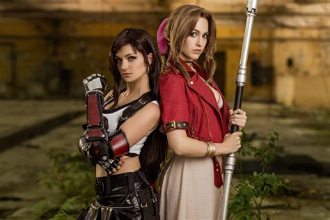 Tifa And Aerith Tifa And Aerith Final Fantasy Vii Remake Flickr