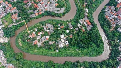 Banjir Jakarta Begini Beda Normalisasi Sungai Dan Naturalisasi Page