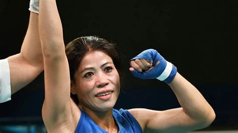 Mary kom's profile, read the full biography, see the number of olympic medals, watch videos and read all the latest news. Commonwealth Games 2018: Mary Kom enters semis in women's 48 kg boxing competition | Other ...