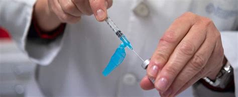 Portail de la campagne de vaccination contre le coronavirus : Prudence avec le passeport vaccinal | Le Journal de Québec