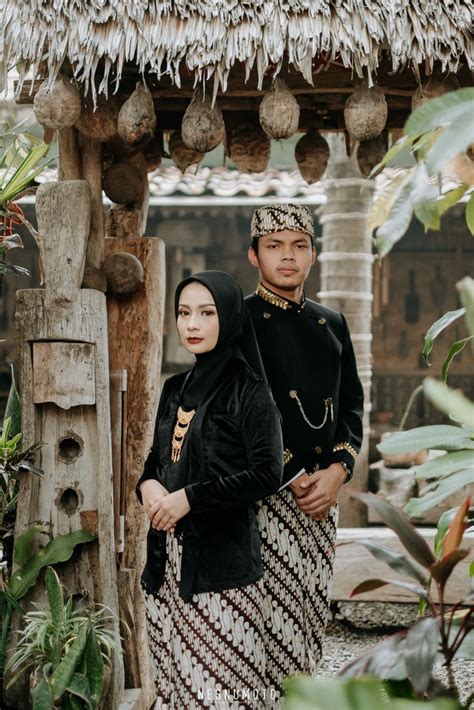 Prewedding Adat Jawa Gaya Pengantin Pose Pasangan Pengantin Foto