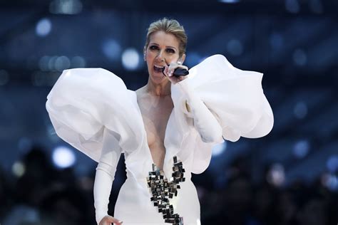 Céline Billboard Awards Performance In A Dramatic Gown Photos