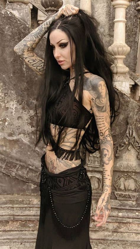 Tattooed Girl Gothic Outfits Gothic Girls Goth Beauty