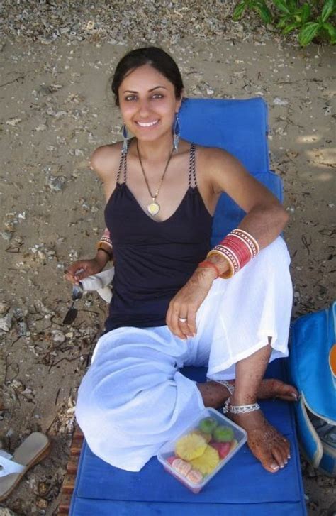 Indian Beautiful Mallu Tamil Housewife Photos Desi Girls Pinterest