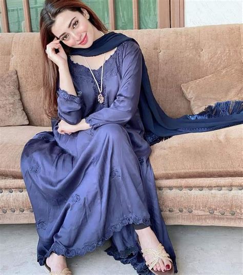 Pin By Beautiful Collection On Nawal Saeed In 2022 Satin Dressing