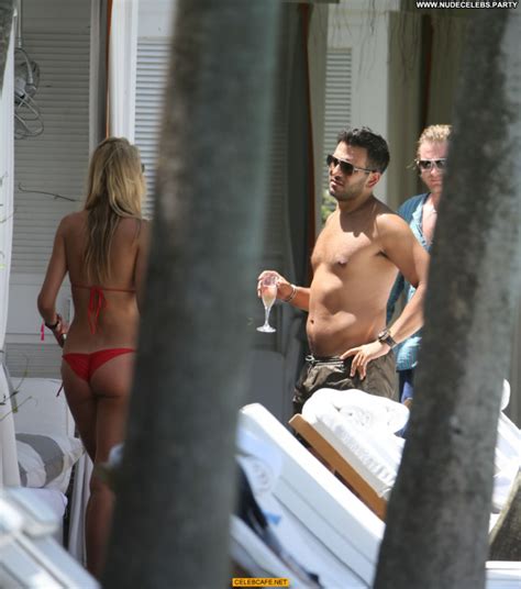 Lauren Stoner No Source Beautiful Pool Celebrity Posing Hot Babe Nude