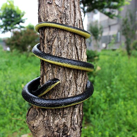 Homdipoo Realistic Fake Rubber Snake Toys Black Fake Snakes That Look