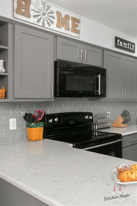 We also provide a comprehensive collection of kitchen countertops and backsplashes, so you can count on kitchen magic to take care of all your remodeling needs. A full kitchen remodel could render your kitchen unusable for as long as six weeks, but we can r ...