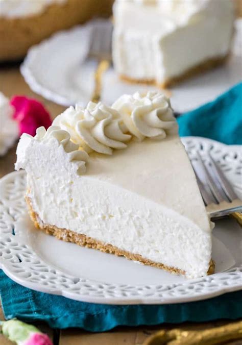 Decorate however you want (we used chocolate syrup and piped whipped cream), and freeze for 30. No-Bake Sour Cream Cheesecake | Cheesecake recipes, Best ...