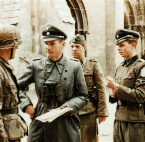 Vor diesen ss oder ß dass kommt i.d.r. Herbert Reinecker: Derrick und sein Schöpfer, der SS ...