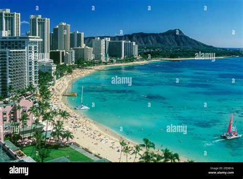Hotels Waikiki Beach And Diamond Head Honolulu Oahu Hawaii Usa Stock