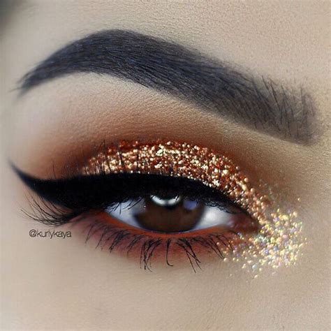 Awesome Gold Glitter Eye Makeup Inspiration Ladystyle