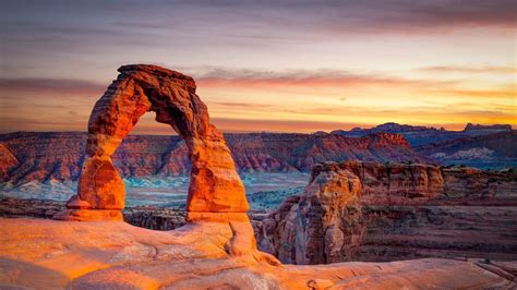 Arches National Park Hd Wallpaper Background Image 2560x1440 Id