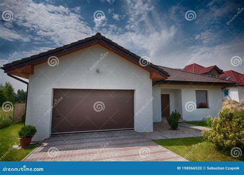 Single Storey Private House Wide Angle Image Hdr Colors Outside View