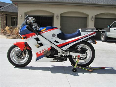 The v4's were started a year before with the 1982 honda magna vf750c and sabre vf750s but were adapted for the vf750f in. 1986 Honda interceptor vfr 750