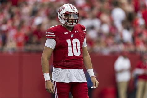 Wisconsin Football Badgers Quarterback Hits The Transfer Portal