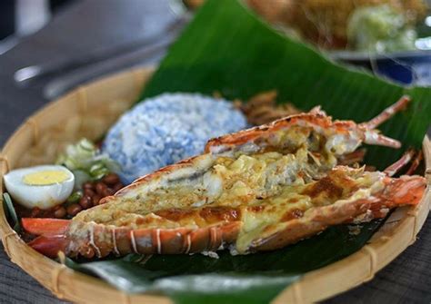 It is commonly found in malaysia, where it is considered the national dish. Lobster nasi lemak pulls in the crowd at Penang, Food News ...