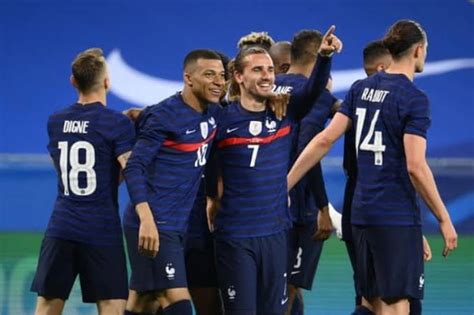 مشاهدة مباراة البرتغال والمجر بث مباشر بدون تقطيع المباراة تعمل بدون تقطيع المباراة يتم نقلها بث مباشر من قنوات بين سبورت المشفرة لتصبح مجانا للجميع المباراة من. تعرف على معلق مباراة البرتغال والمجر يورو 2020 | كورة داي