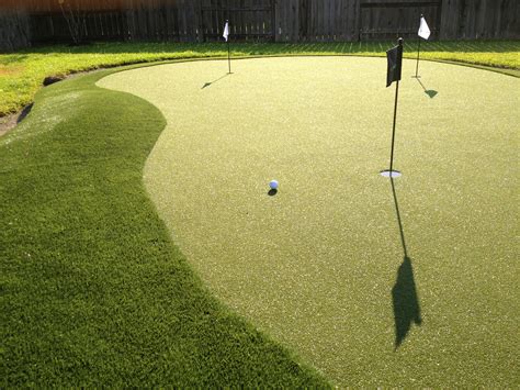 Putting Greens And Artificial Golf Grass In Oklahoma Synlawn