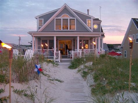 Pin By Napoleon On Architecture Beach Houses Beach Cottage Style My