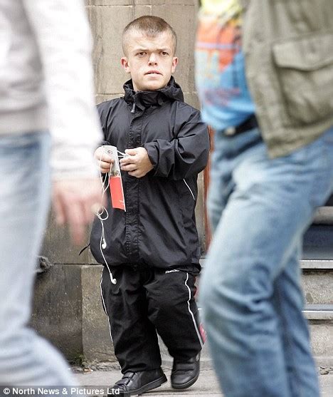 Mini Crimewave The Dwarf Burglar Who Squeezed Through Tiny Holes To Help Gang Steal Scrap Metal