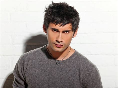 А ты знала, что талантливый дан окончил школу по классу аккордеона, а родители готовили будущему. Дан Балан: биография, личная жизнь, семья, жена, дети ...