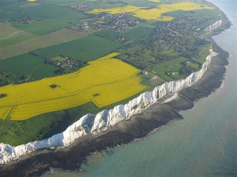 We skip the paid parking and go ahead and there is a point to park the cars. White Cliffs of Dover ~ Cliffs & Canyon