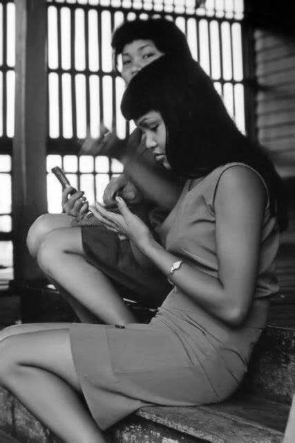 30 Amazing Black And White Photographs Of Vietnamese Bar Girls During The War Black And White