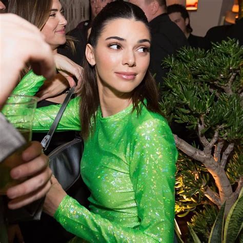 Kendall Jenner Wearing Neon Green Outfit At Brits 2020 Major Mag