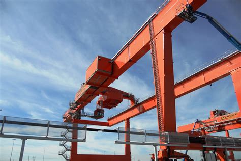Bnsf Kcif Rail Mounted Gantry Cranes Capital Electric Construction