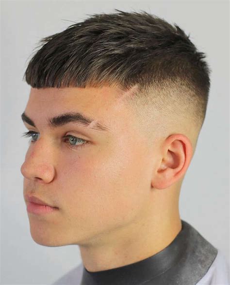 A cool hairstyle for boys with medium to long hair, the samurai bun style is easy to achieve. Short Haircuts for Boys - 20+ » Short Haircuts Models