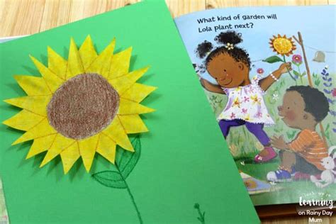 See our other flower related crafts, play activities and learning ideas here! Simple Coffee Filter Sunflower Craft for Toddlers and Preschoolers
