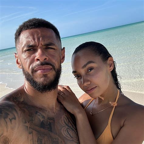 leigh anne pinnock shares first look at stunning wedding gown and dreamy jamaican beach setting