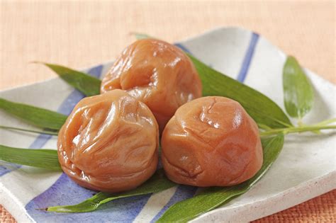 Umeboshi Plums What Are They And How To Eat Them Fine Dining Lovers
