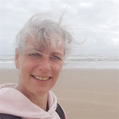 Anneke Van Der Zee Medewerker Beeldarchief Omroep Flevoland Linkedin
