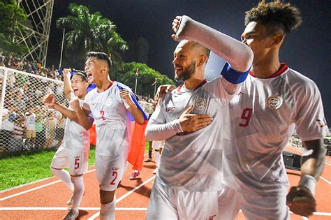 Sea Games Sublime Schrock Leads Azkals To Crucial 1st Win Abs Cbn News