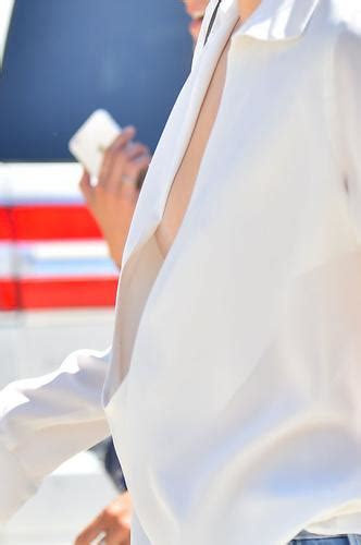 Nip Slip Kendall Jenner Suffers Wardrobe Malfunction During L A