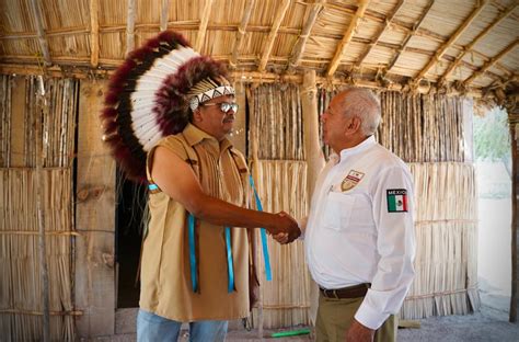 En Múzquiz Coahuila El Comisionado Del Inm Visitó A La Tribu Kikapú