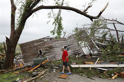 After Several Quiet Years Tornadoes Erupt In United States