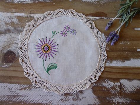 Vintage Embroidered Linen Doily Purple Flowers Vintage Fabrics Vintage